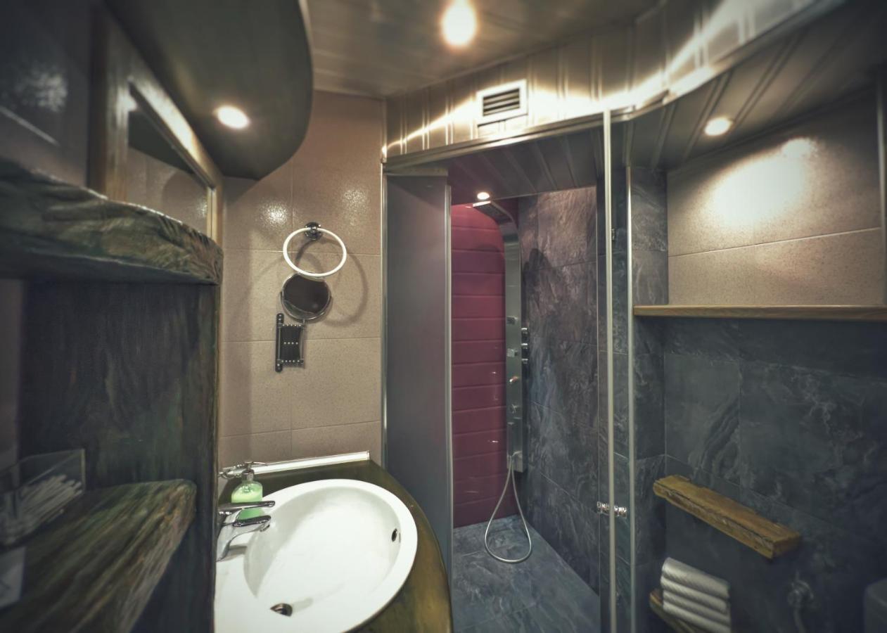 Тhe Bohemian Lodge-Entire House With Sauna Veliko Tărnovo Exterior foto