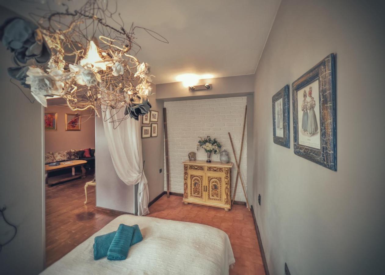 Тhe Bohemian Lodge-Entire House With Sauna Veliko Tărnovo Exterior foto